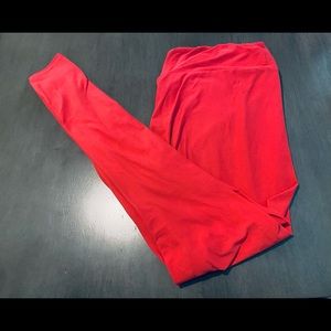 💕Lularoe Hot Pink Leggings